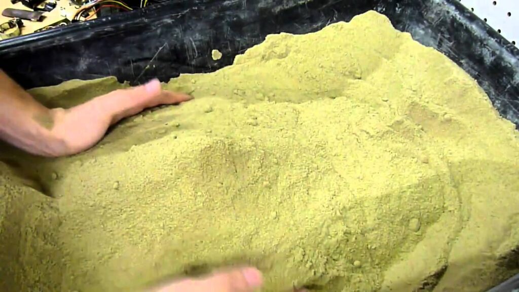 clay wet sand molds