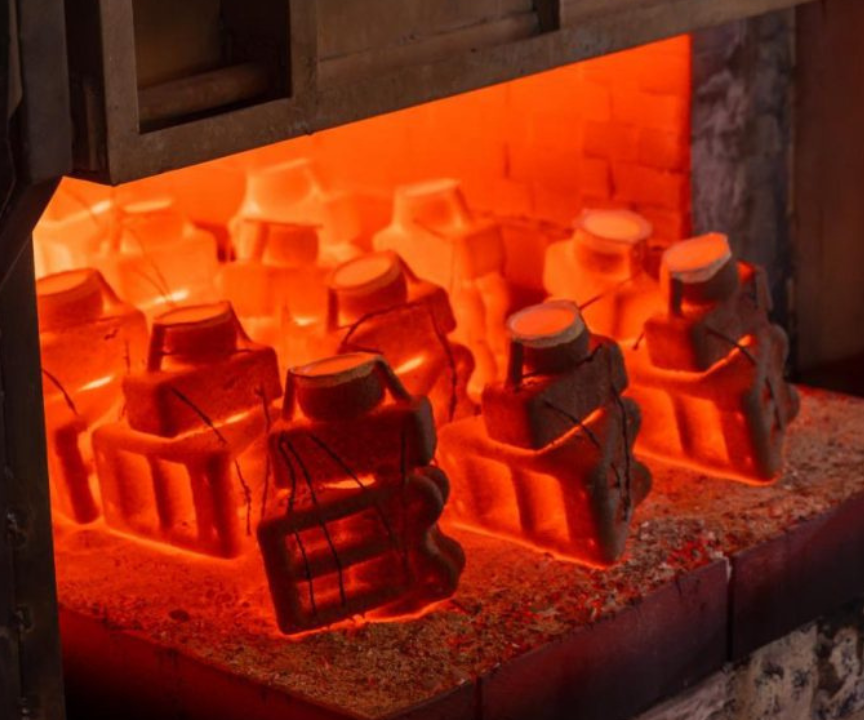 Investment Casting Metal Pouring
